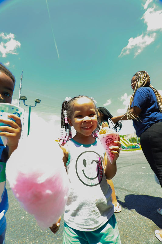 The Power of Giving: Igniting Change and Transforming Lives - Valabasas