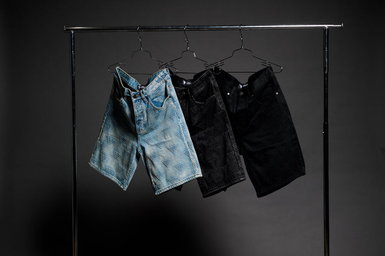 Embossed - Valabasas