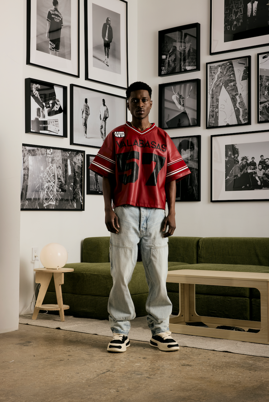 Straight - Valabasas