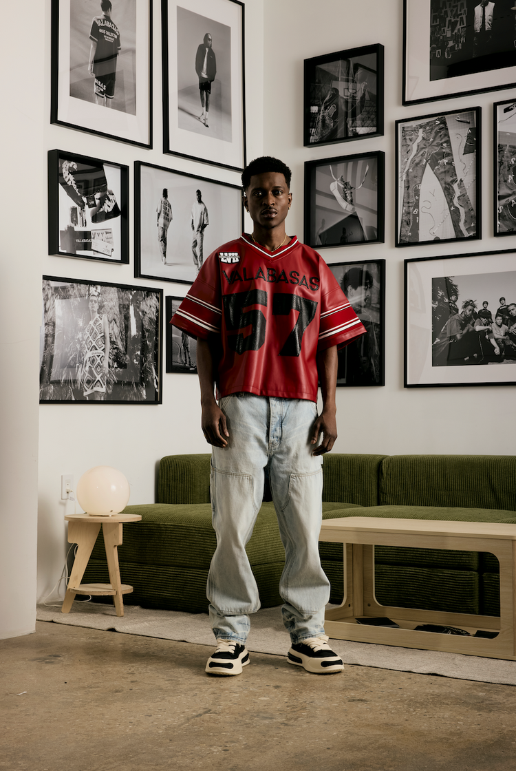 Straight - Valabasas