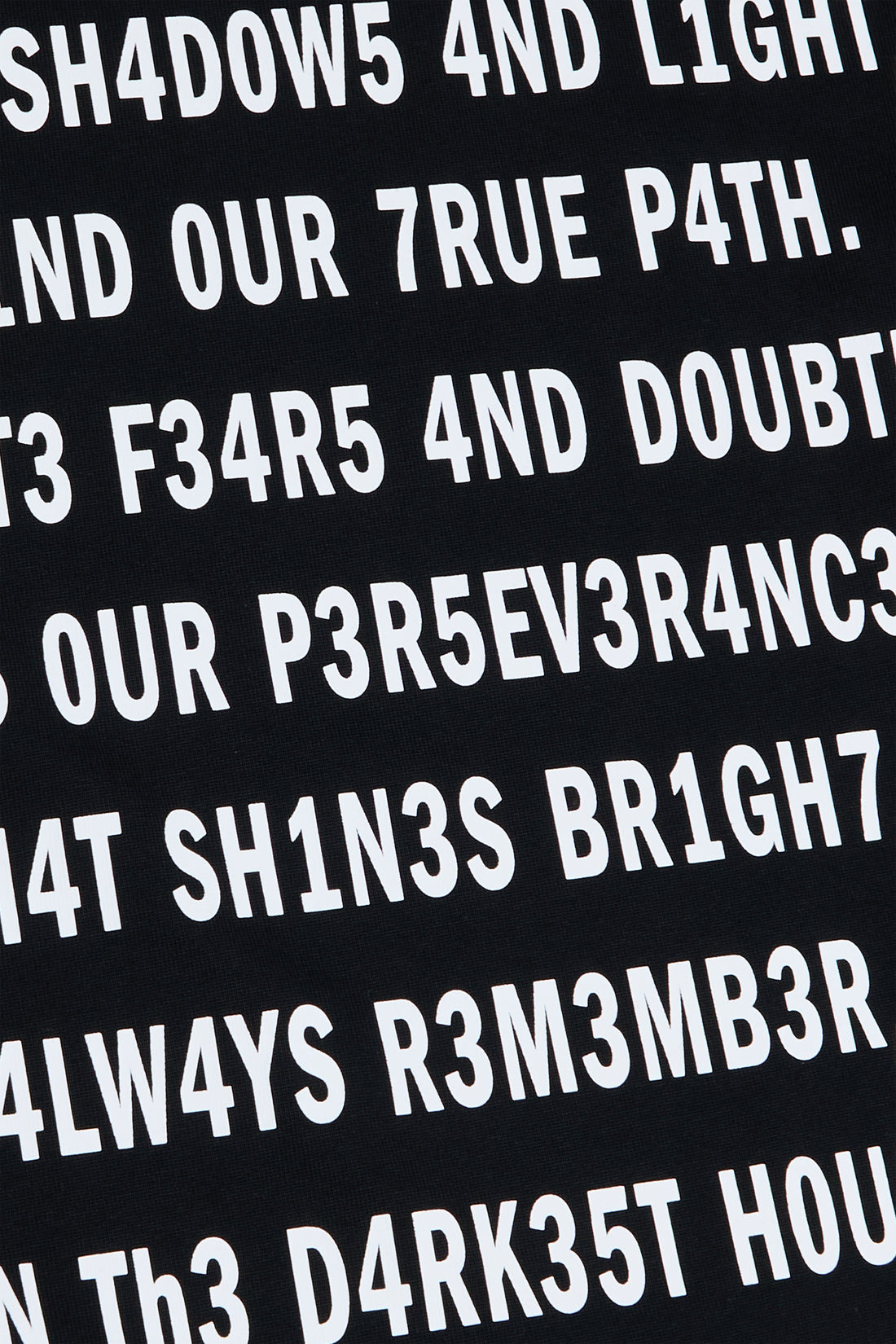 T-shirt oversize noir « PATHFINDER »