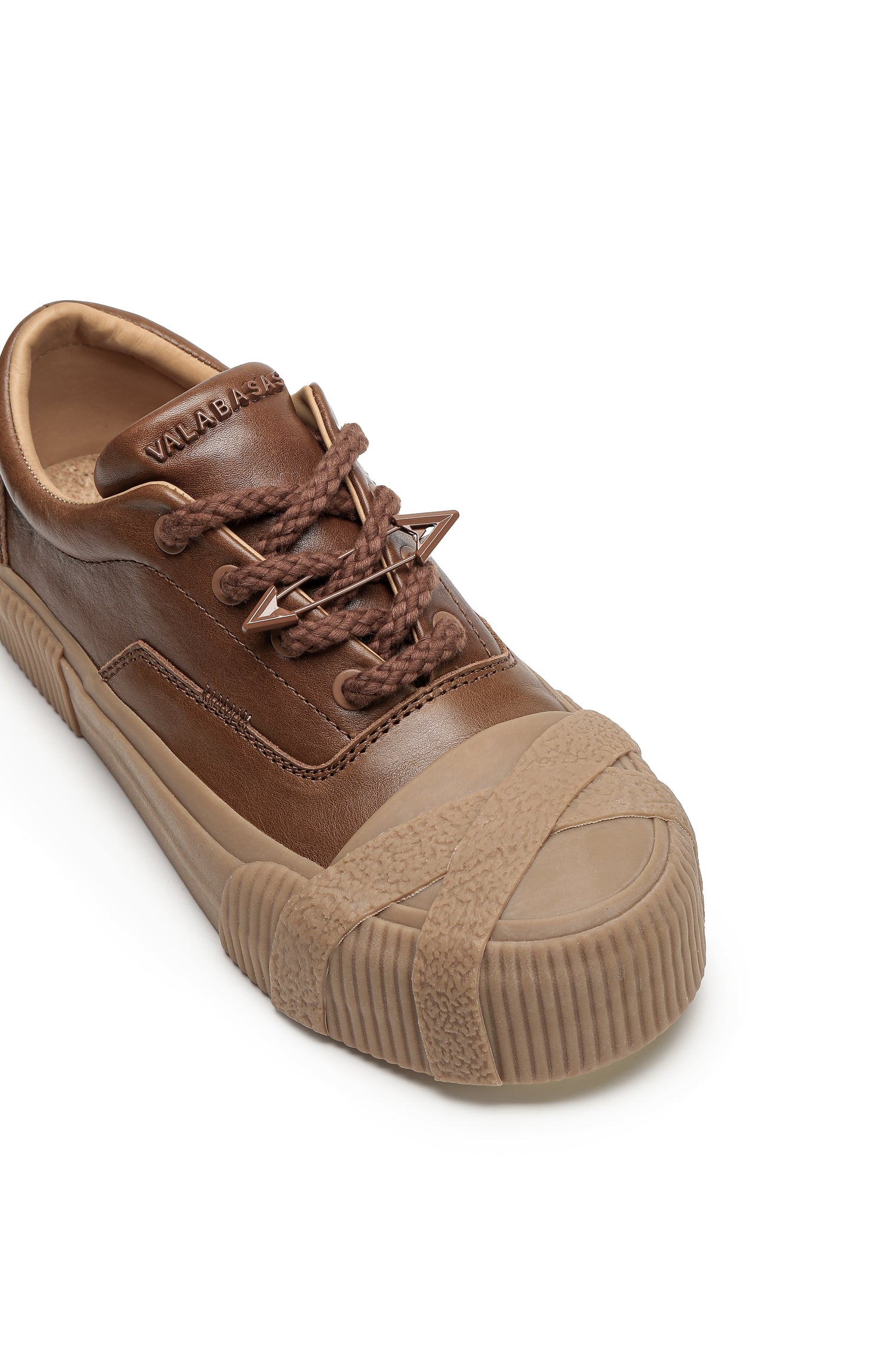 Twisted Metal 200 Cognac Brown Sneakers