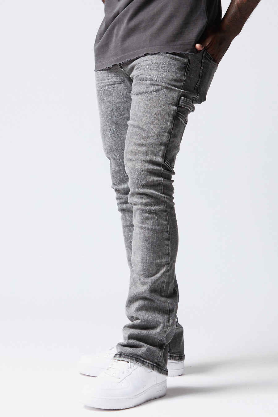 "COVERT" LT GREY STACKED FLARE JEANS