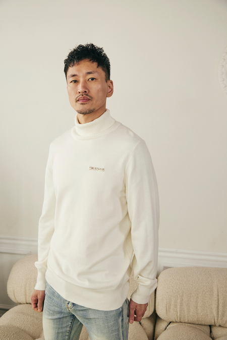 "PRESTANZA" WHITE TURTLE NECK TEE