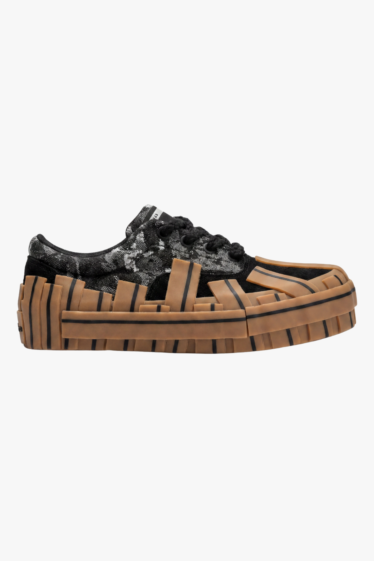 Yuratsu 200 Black Denim Gum Shoes