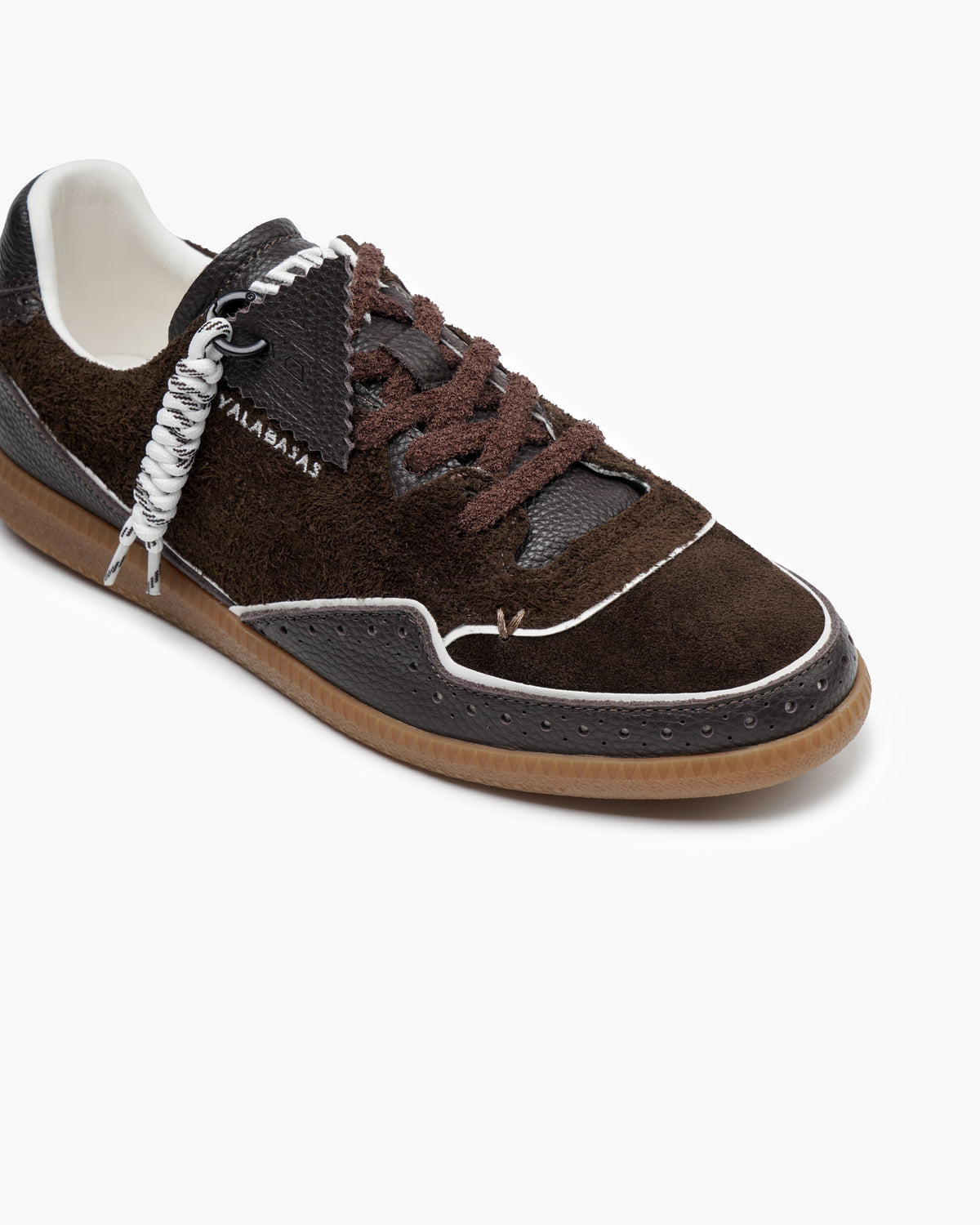 Abel 100 Earth/Crème Shoes