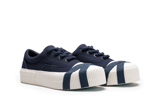 Twisted Metal 300 Navy White Sneakers