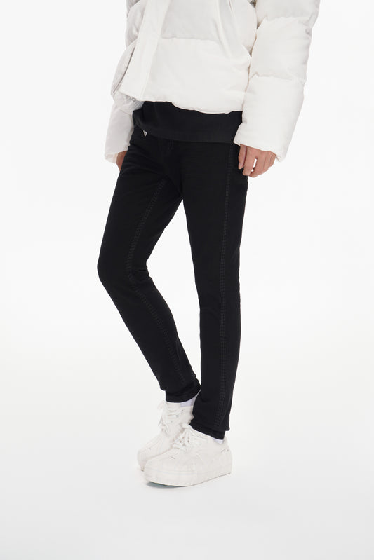 Suite Skinny Black