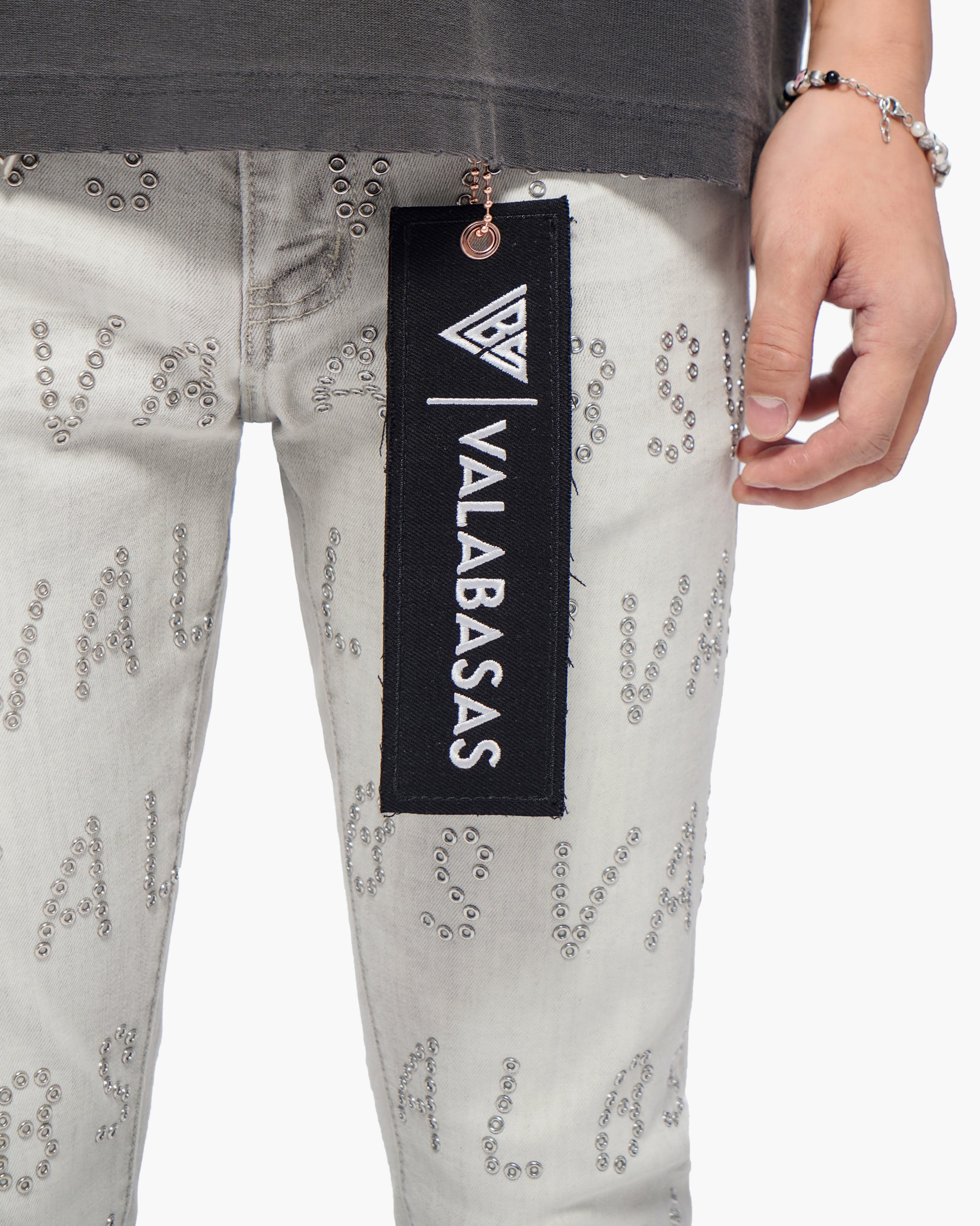 Velaris Snow Grey Skinny Jeans