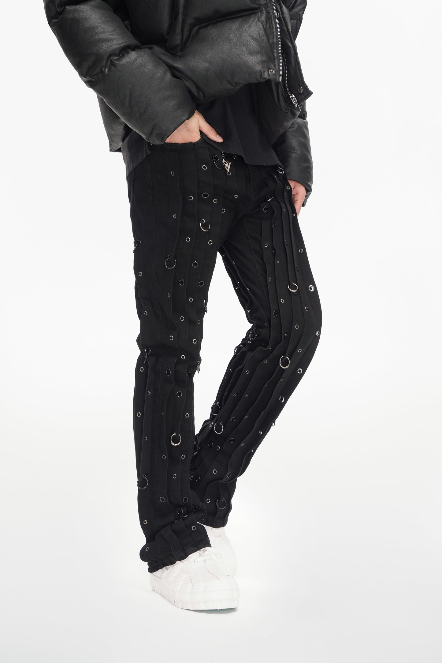 Gravity Black Stacked