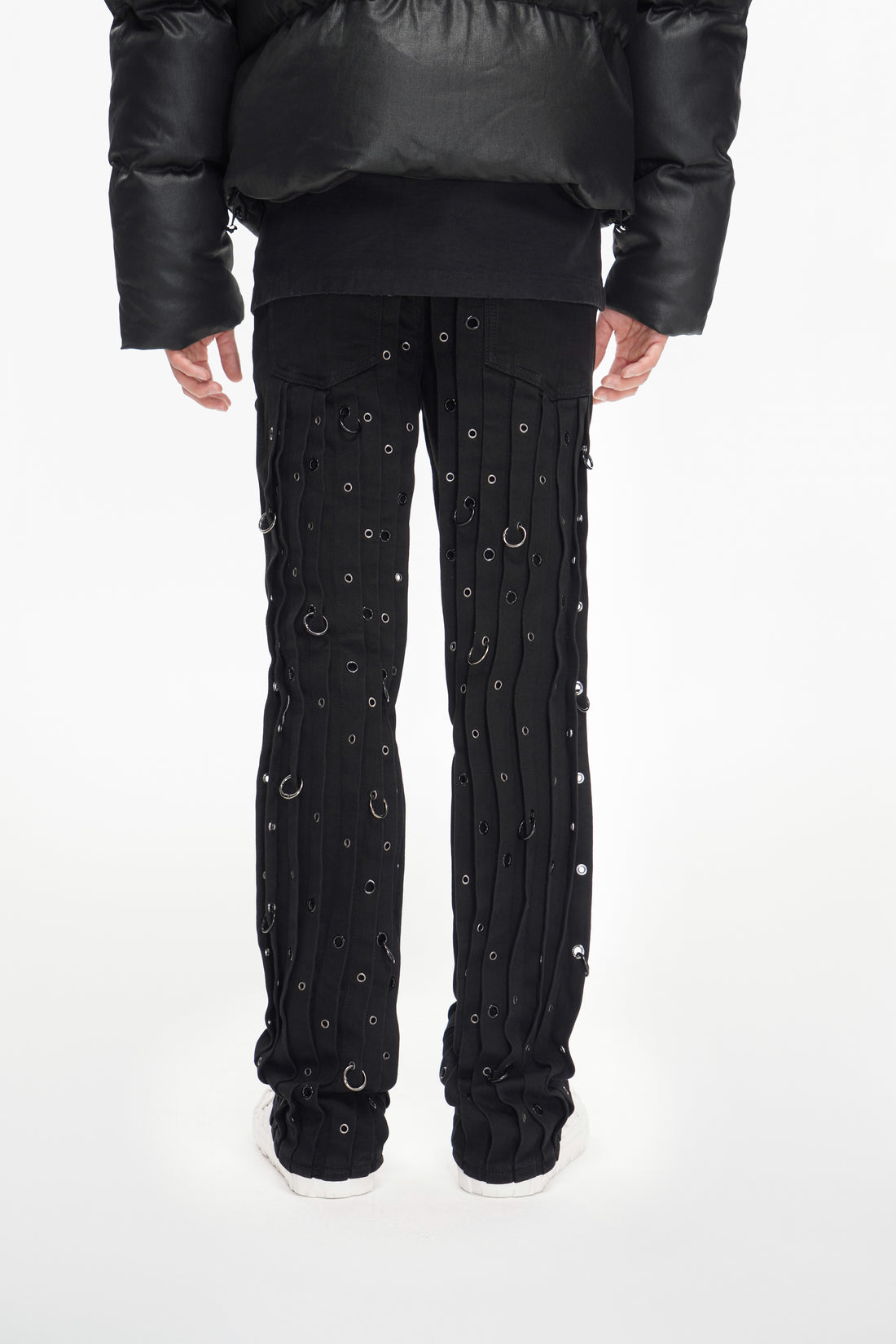 Gravity Black Stacked