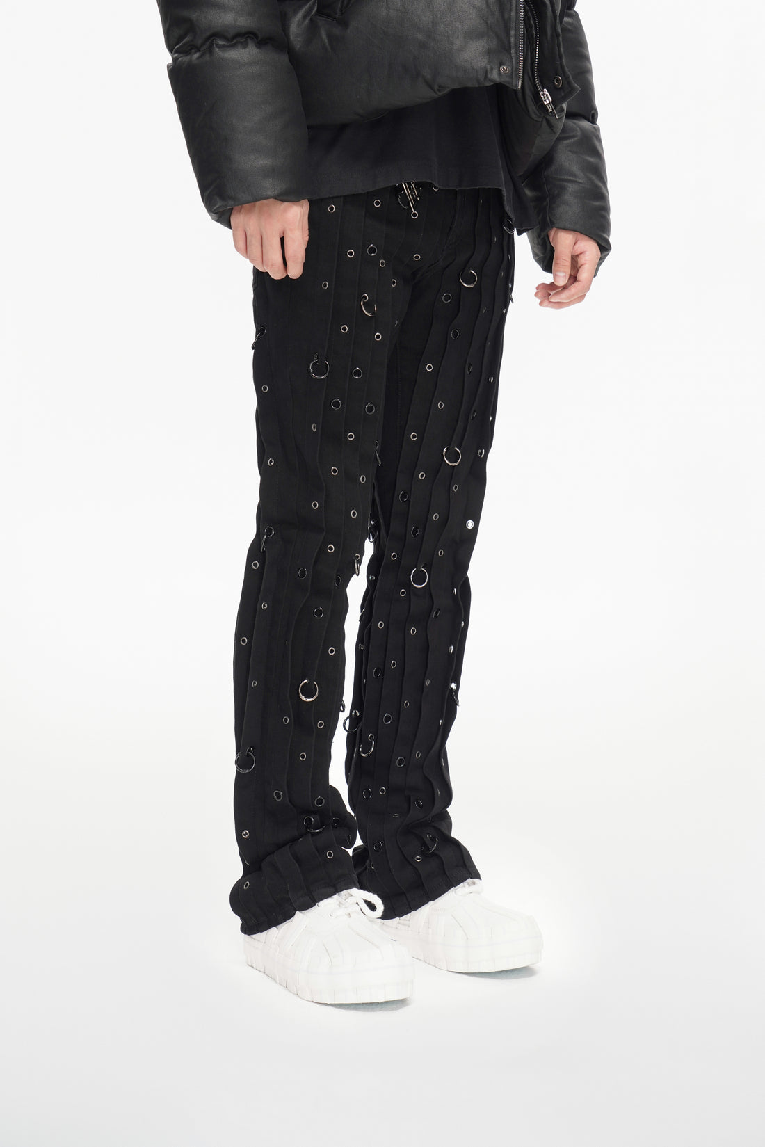 Gravity Black Stacked