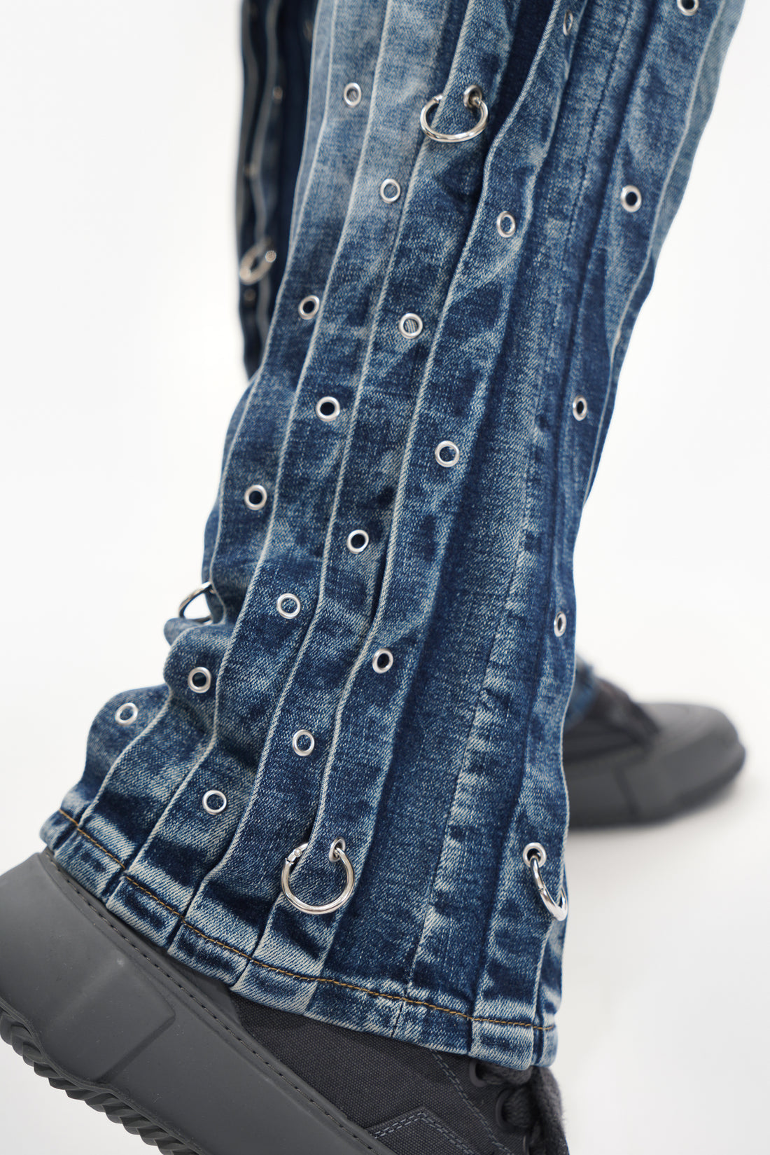 Gravity Blue Washed Stacked