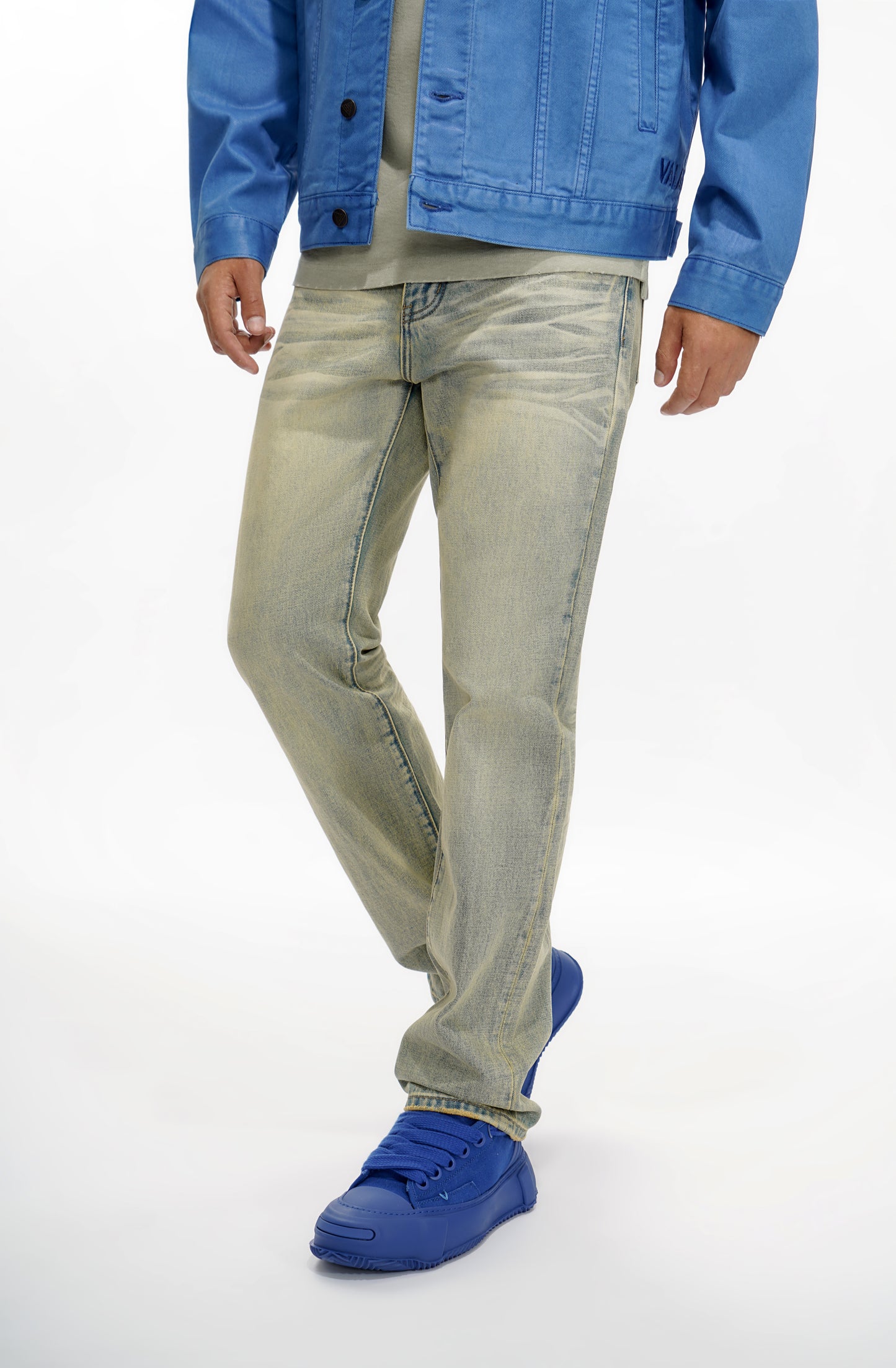 Different Vintage Wash Straight Jean