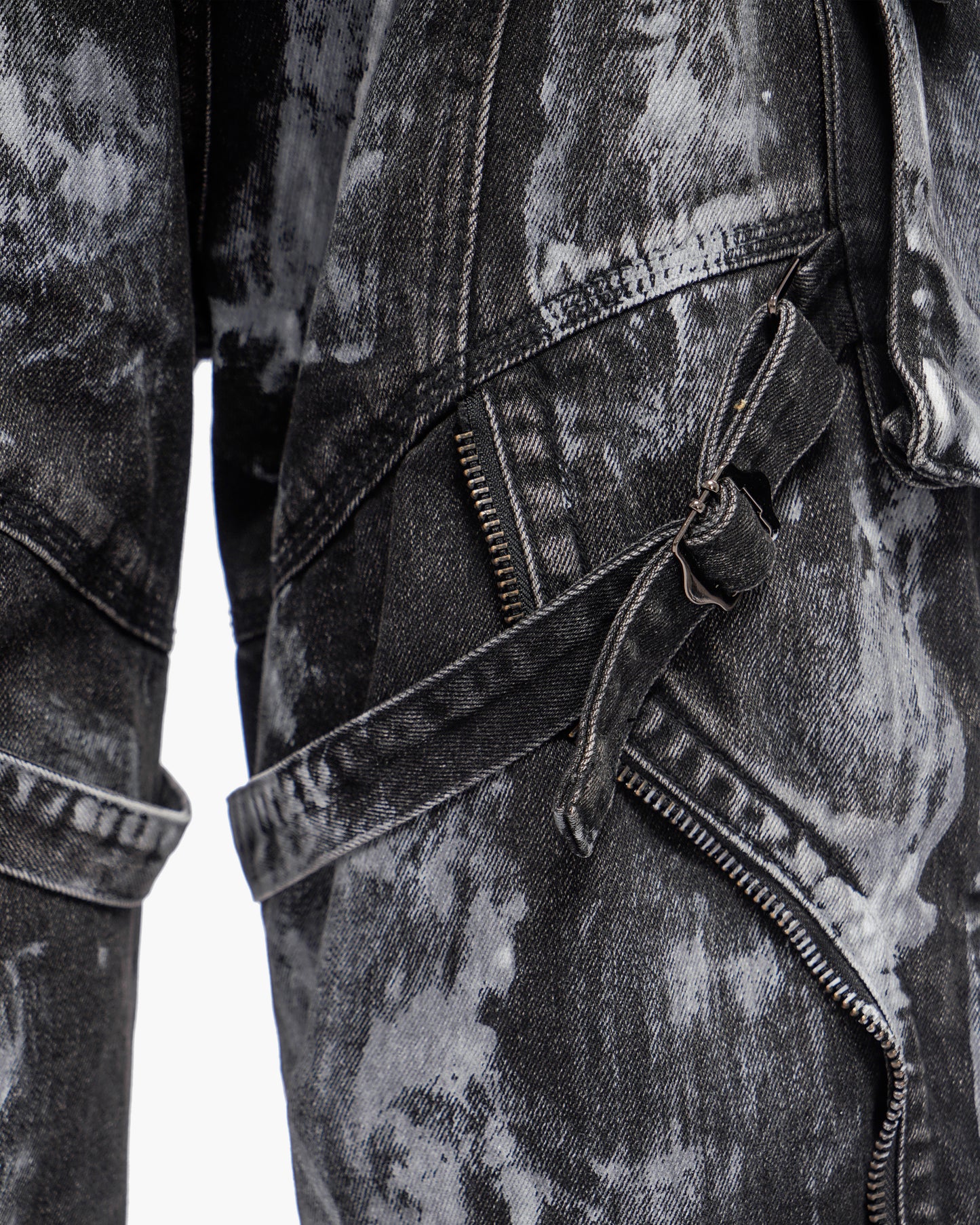 Osama Jorts Black