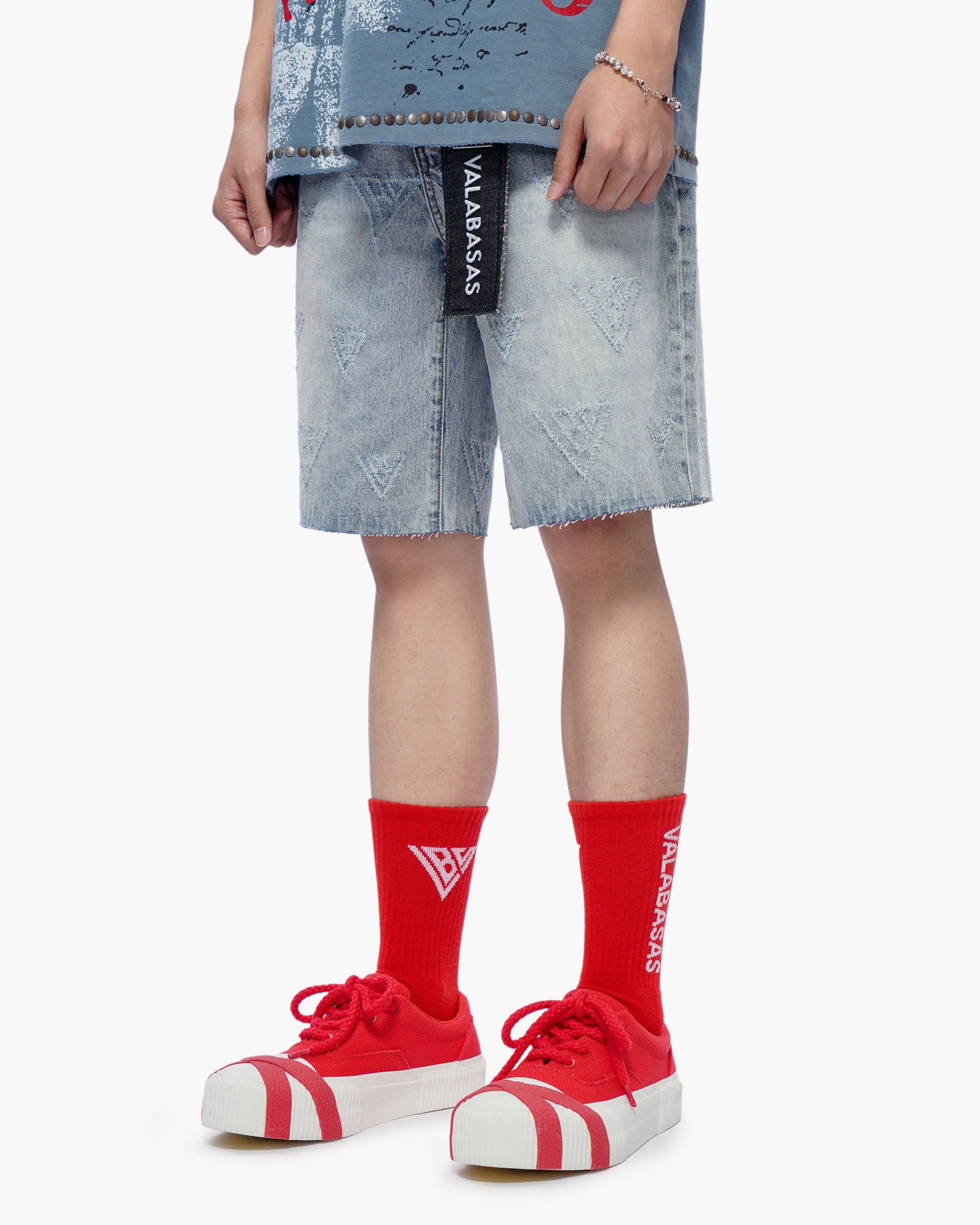 Mr. Engraved Shorts Light Wash