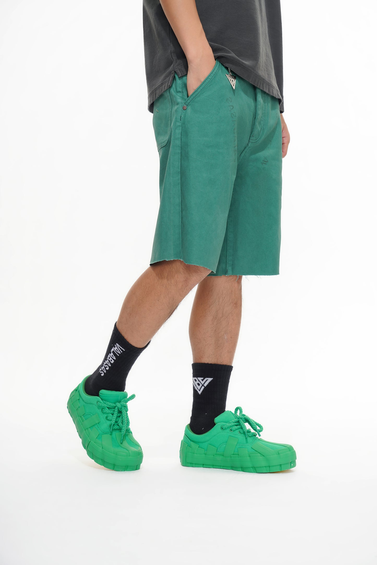 Mr.Shorts Green Waxed Jorts