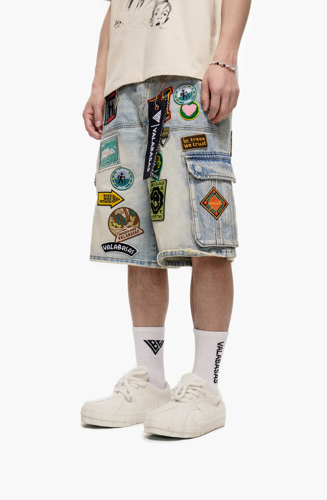 District Light Wash Jorts