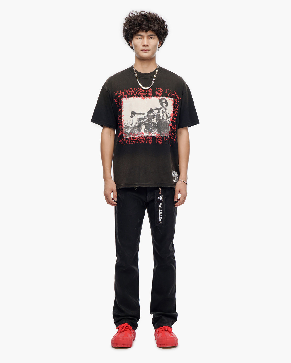Stand Out Black Tee