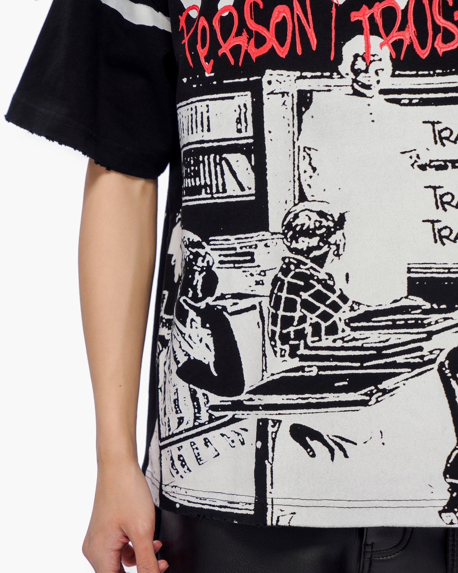 Granny Tee Black