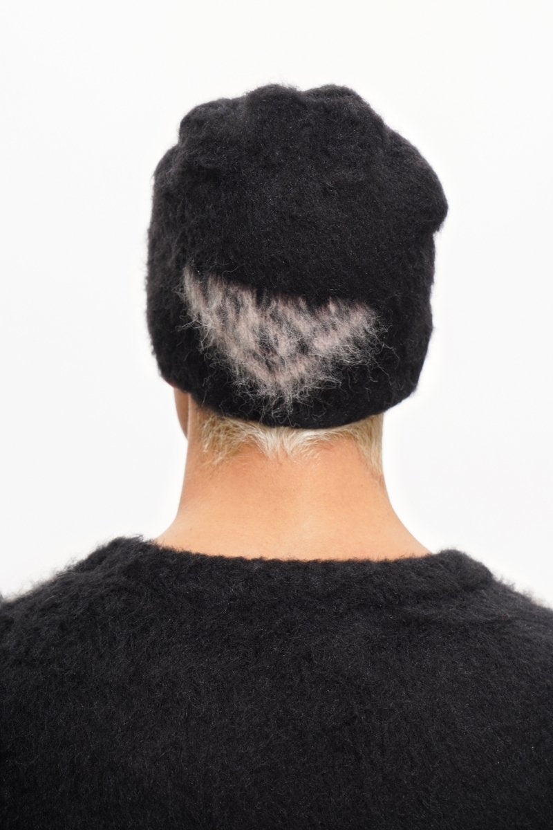 Chordata Black Beanie - Valabasas