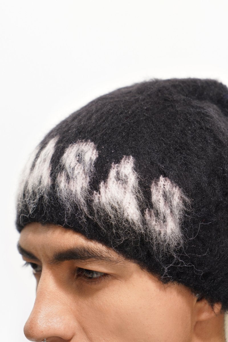 Chordata Black Beanie - Valabasas