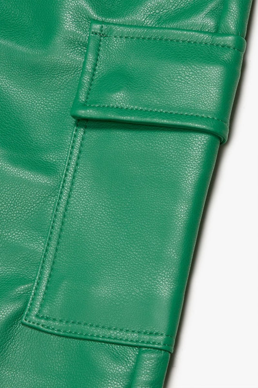"CITING" SKINNY VEGAN LEATHER JEAN GREEN - Valabasas