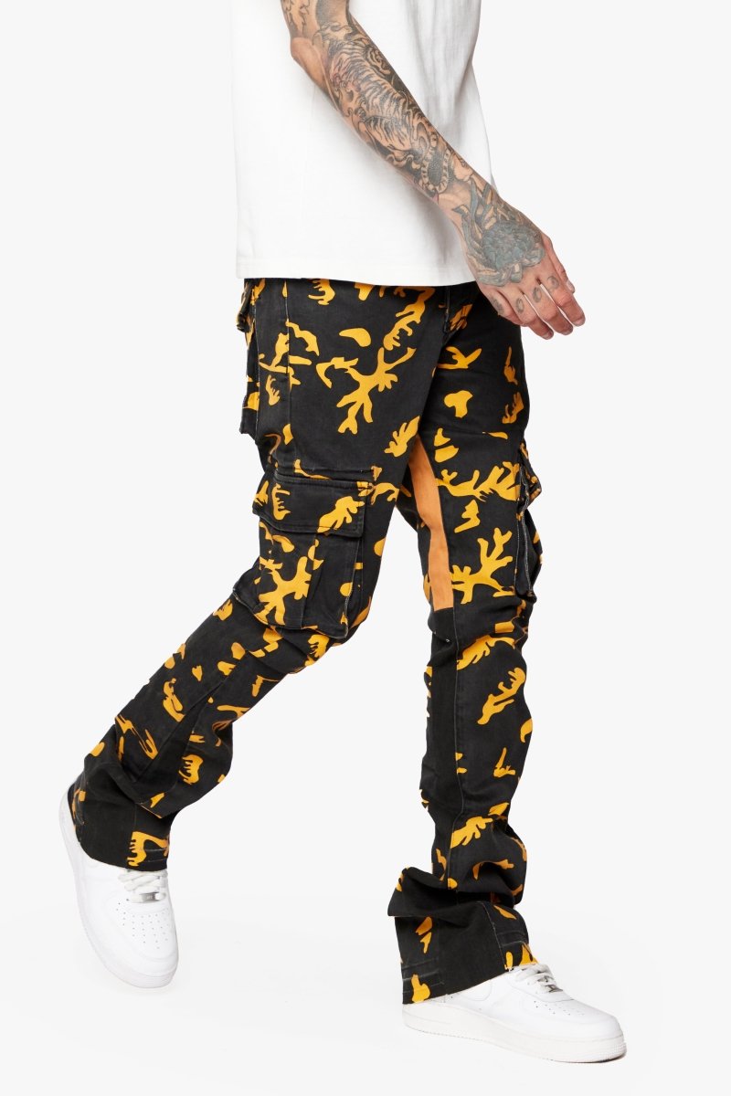 "COMMANDER " STACKED FLARE JEAN HORNET STRIKE - Valabasas