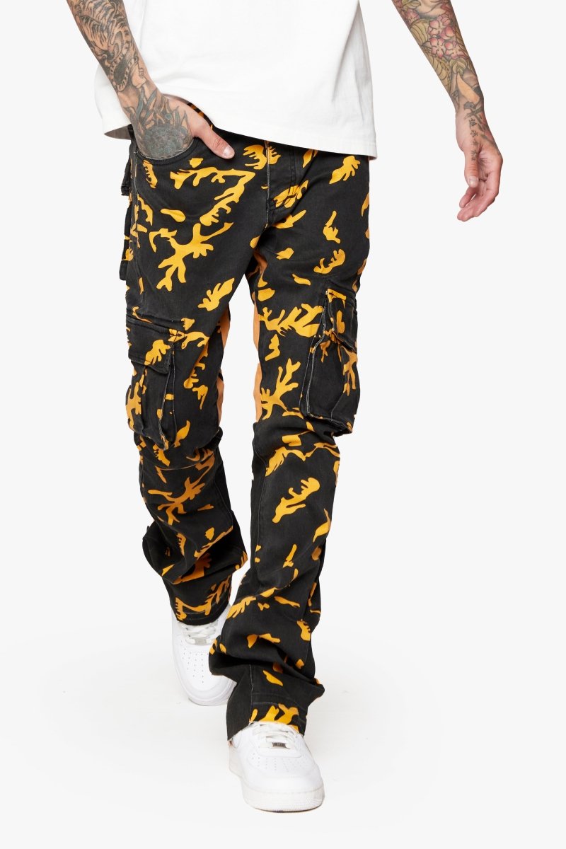 "COMMANDER " STACKED FLARE JEAN HORNET STRIKE - Valabasas