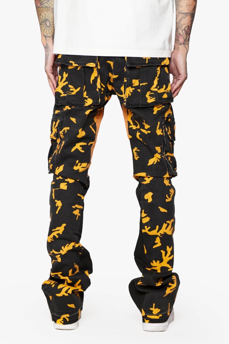 "COMMANDER " STACKED FLARE JEAN HORNET STRIKE - Valabasas