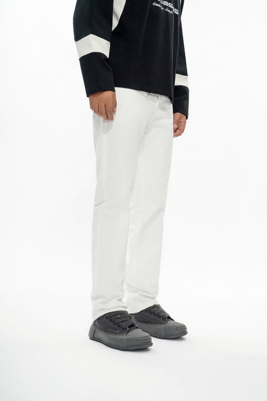 Different Straight Fit Jeans White - Valabasas