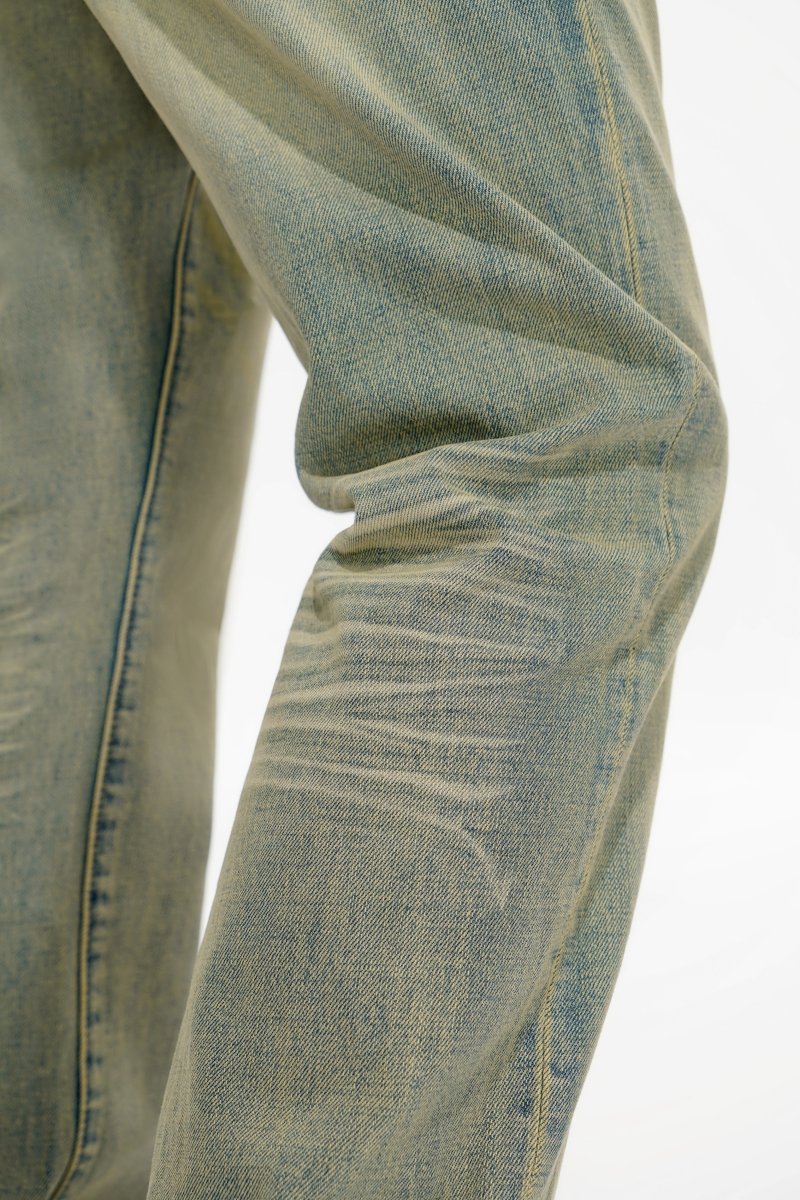 Different Vintage Wash Straight Jean - Valabasas