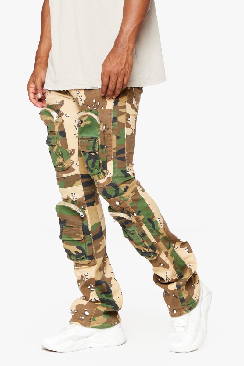 "DUAL SOLDIER" STACKED FLARE JEAN CAMO - Valabasas