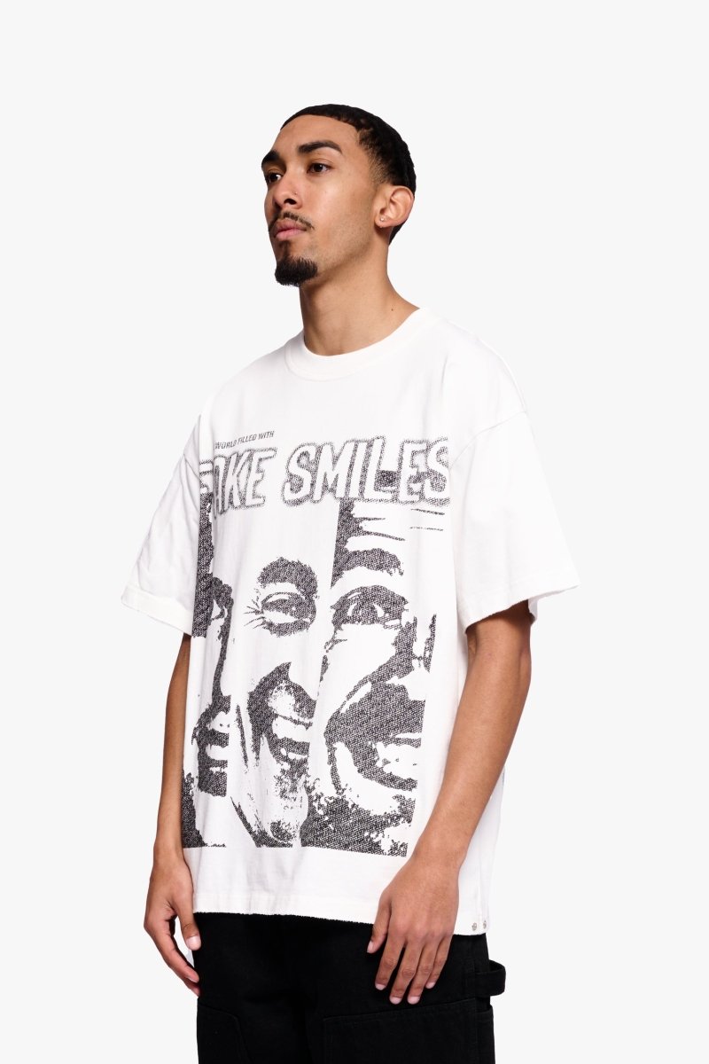 Fake Smiles Tee White - Valabasas