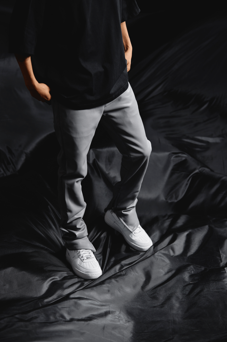 "JEDI" SKINNY/STACKED FLARE JEAN GREY - Valabasas