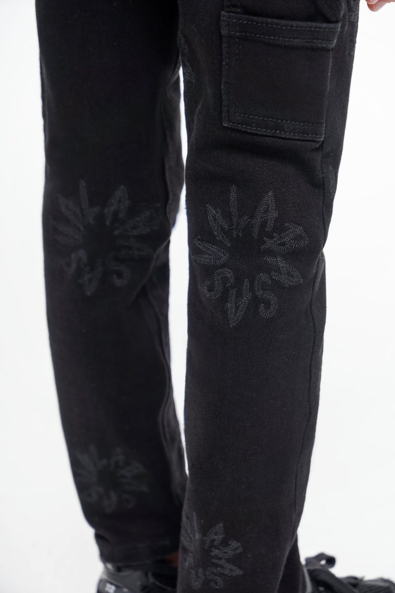 Kids Art Black Washed Stacked - Valabasas