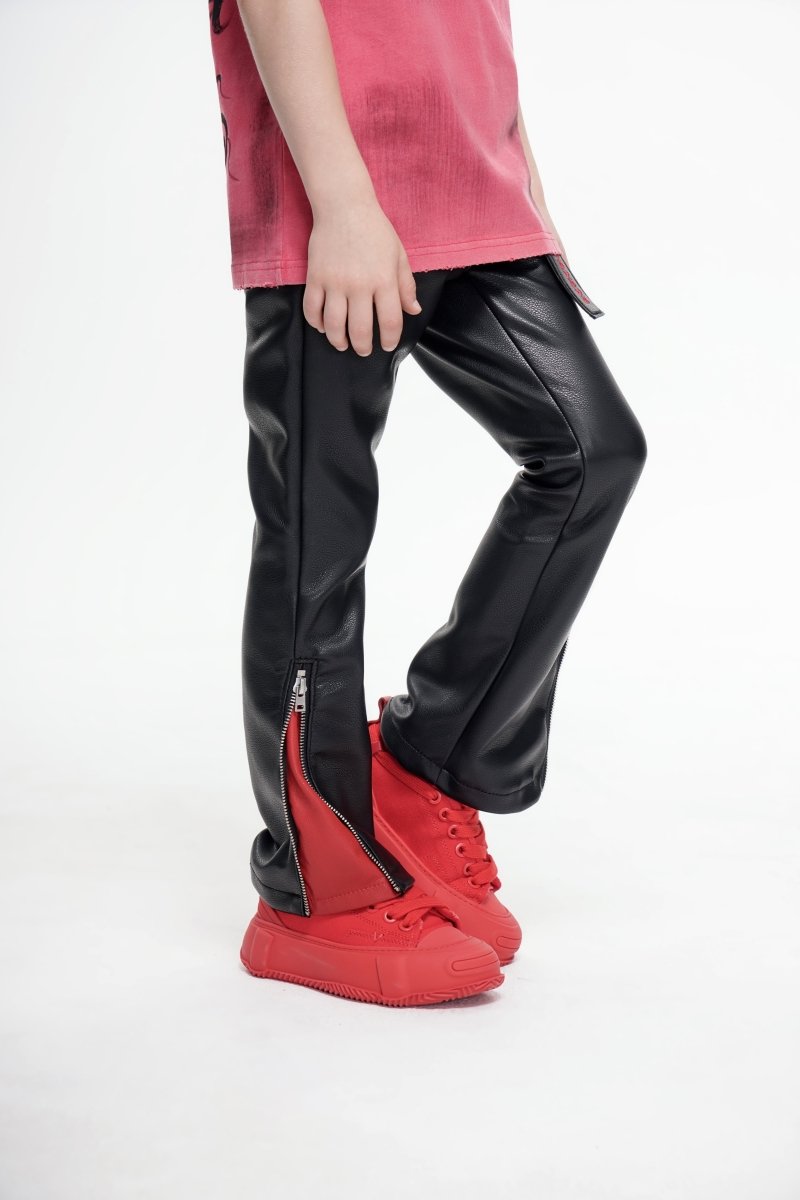 Kids Flame Black Red Stacked – Valabasas