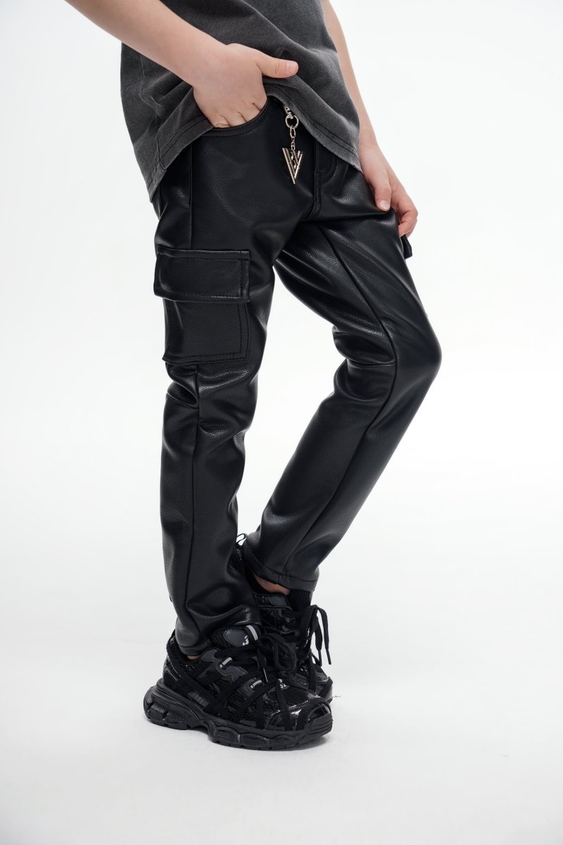 Kids Citing Black Skinny - Valabasas