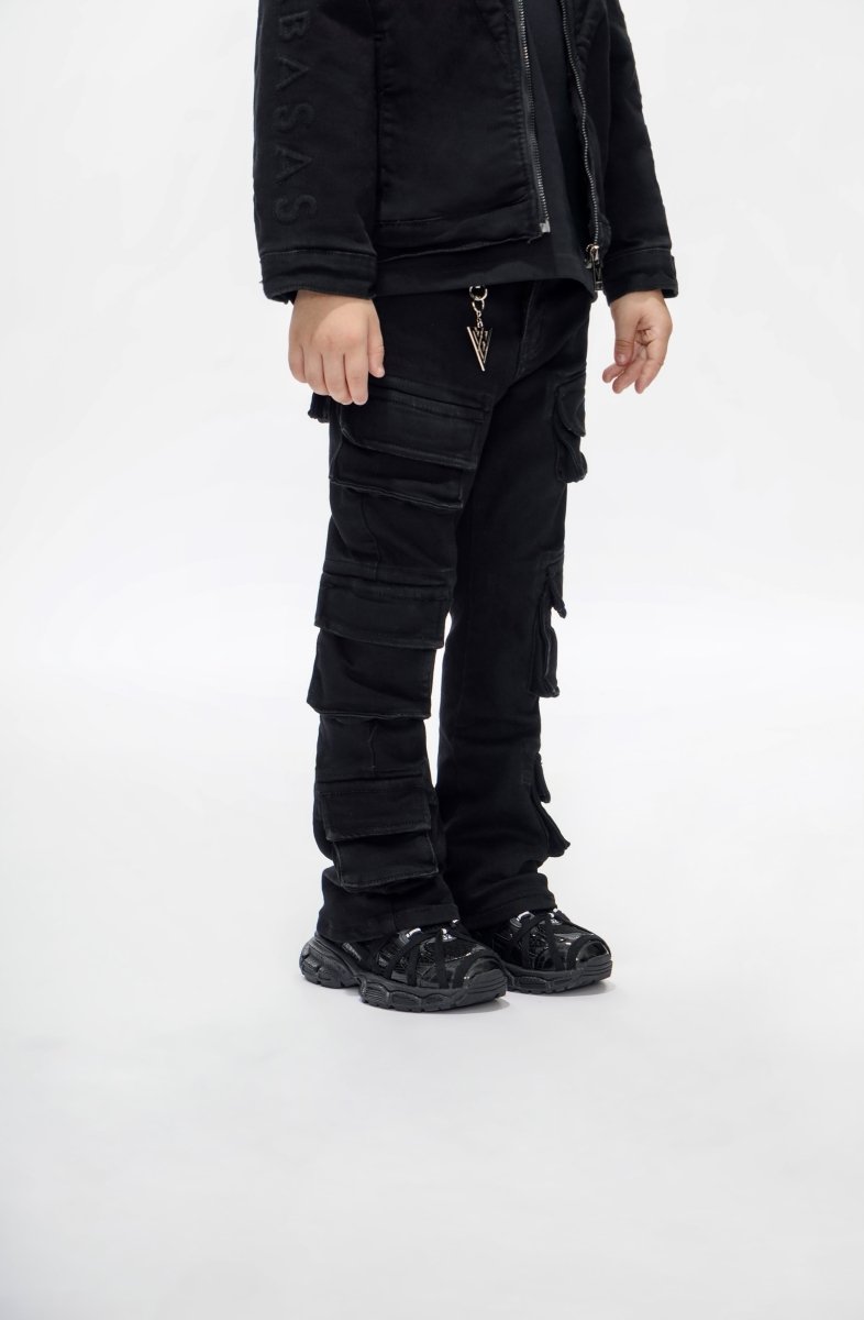 Kids Pinnacle Black Stacked - Valabasas