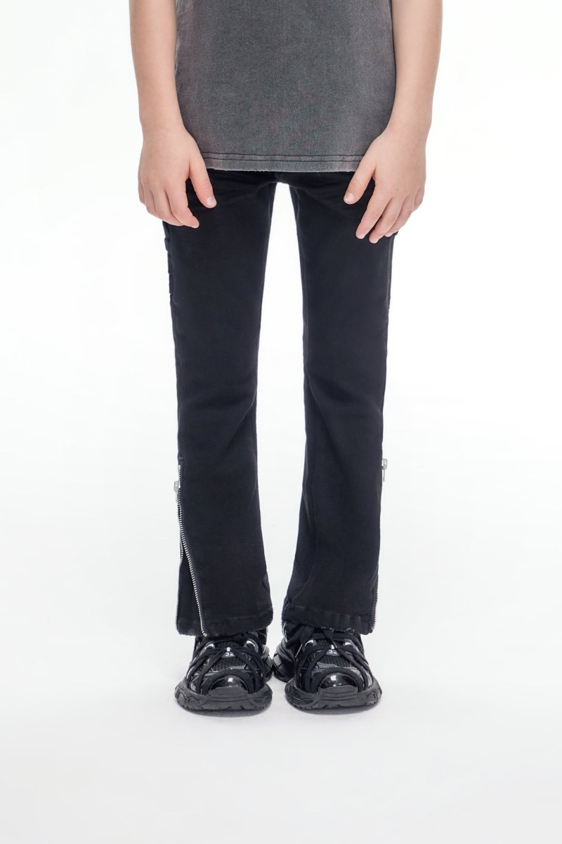 Kids Streamline Black Stacked - Valabasas