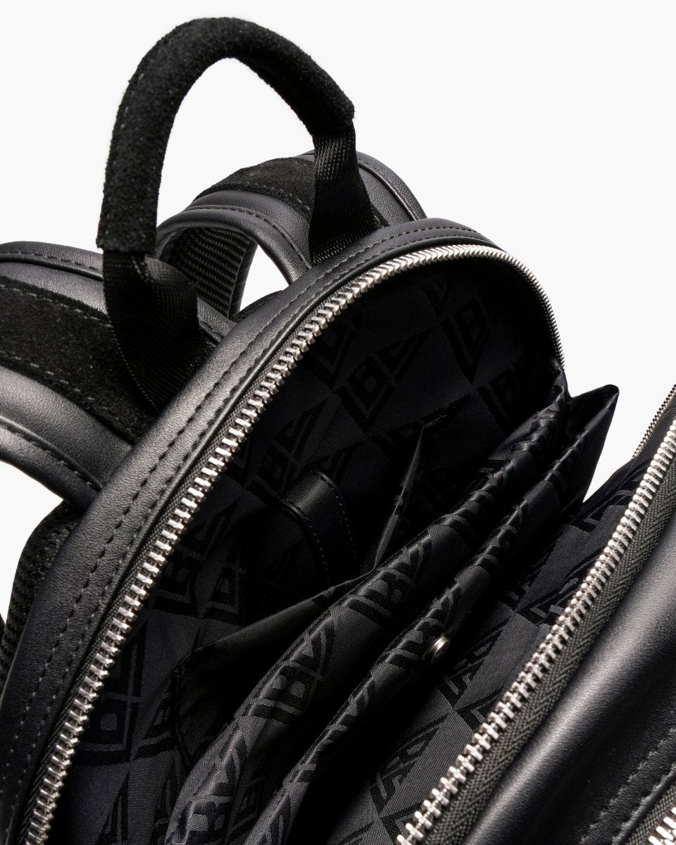 La Borsa Black Backpack - Valabasas