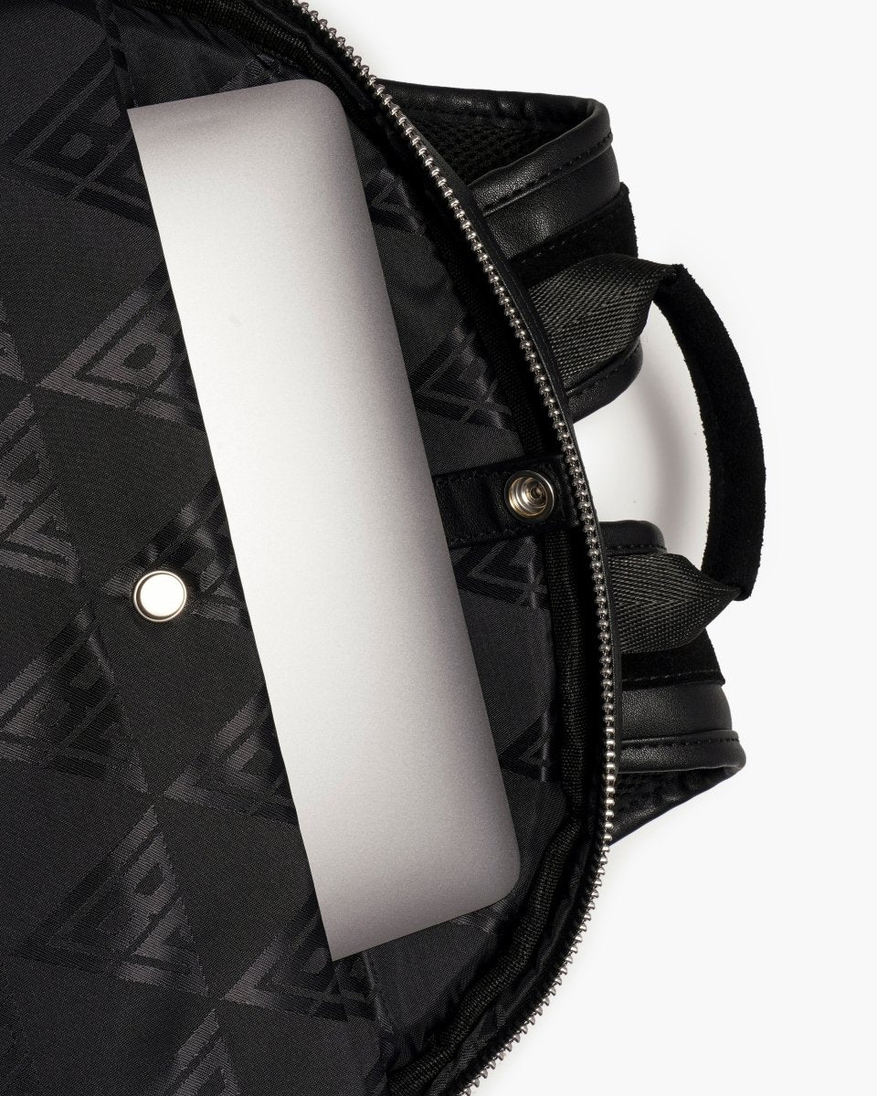 La Borsa Black Backpack - Valabasas