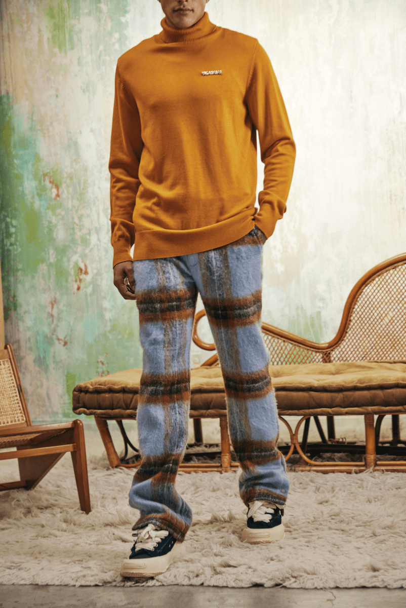 "PRESTANZA" TURTLE NECK TEE FRESH ORANGE - Valabasas