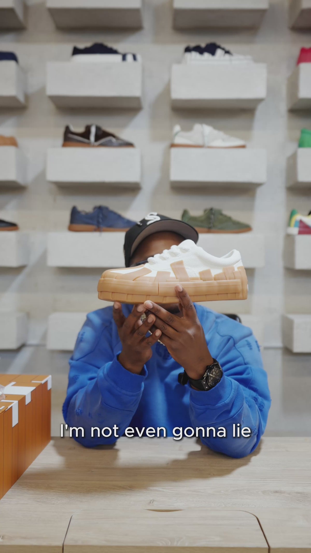Yuratsu 100 White Gum Sneakers