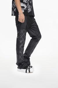 Punctured Stacked Jeans Black - Valabasas