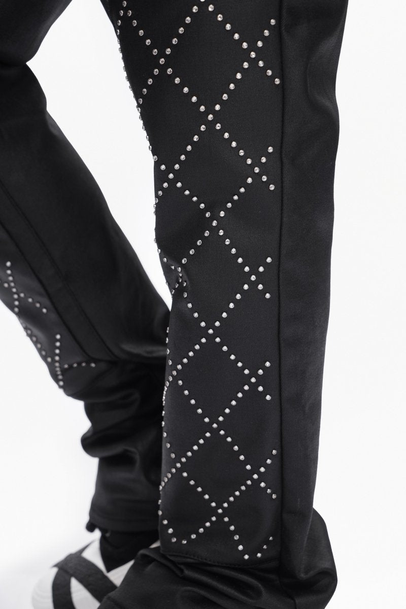 Punctured Stacked Jeans Black - Valabasas