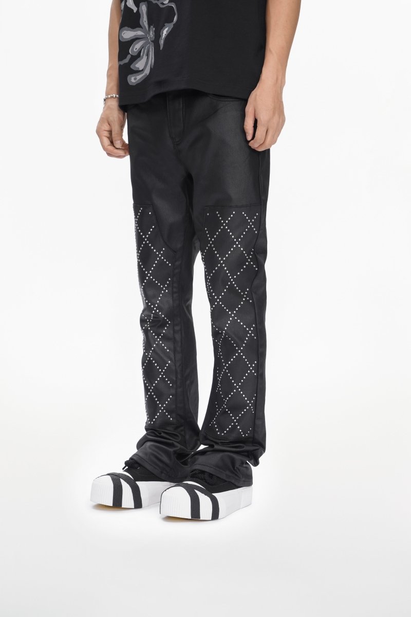 Punctured Stacked Jeans Black - Valabasas