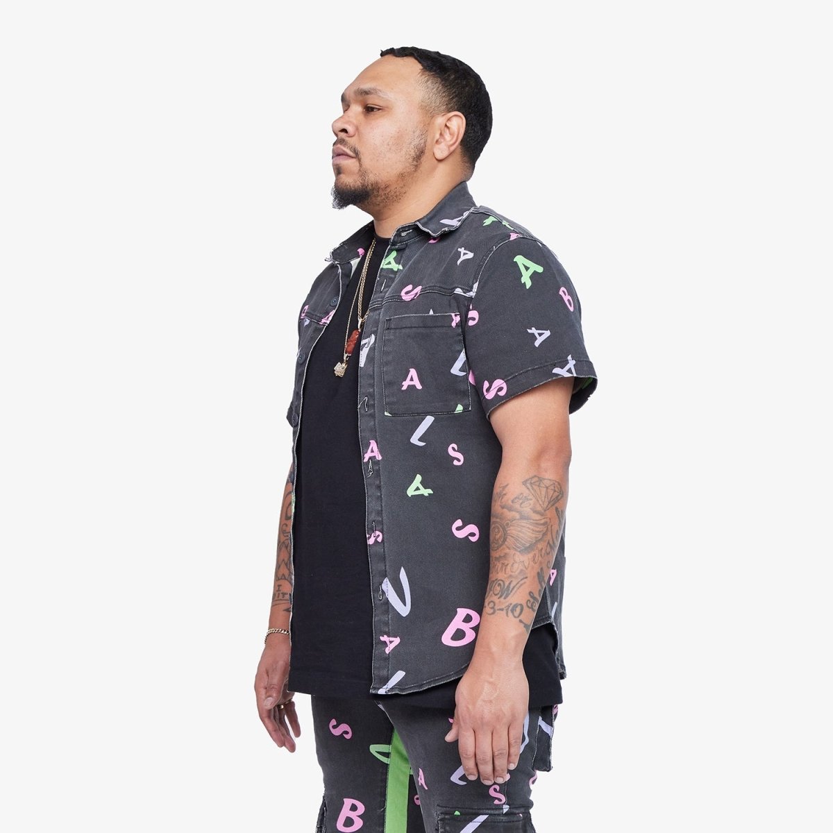 "PUZZLE" BLACK V CAMO BUTTON DOWN