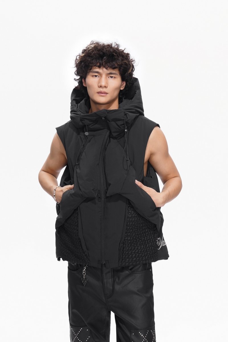 Say Anything Vest Black - Valabasas