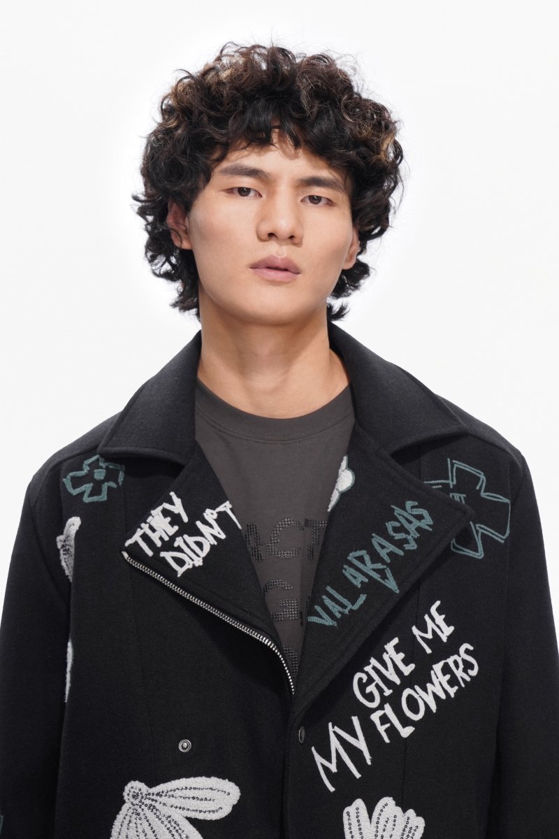 Selfmade Jacket Black - Valabasas